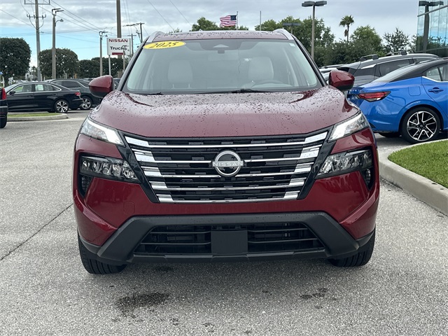2025 Nissan Rogue SV photo 3
