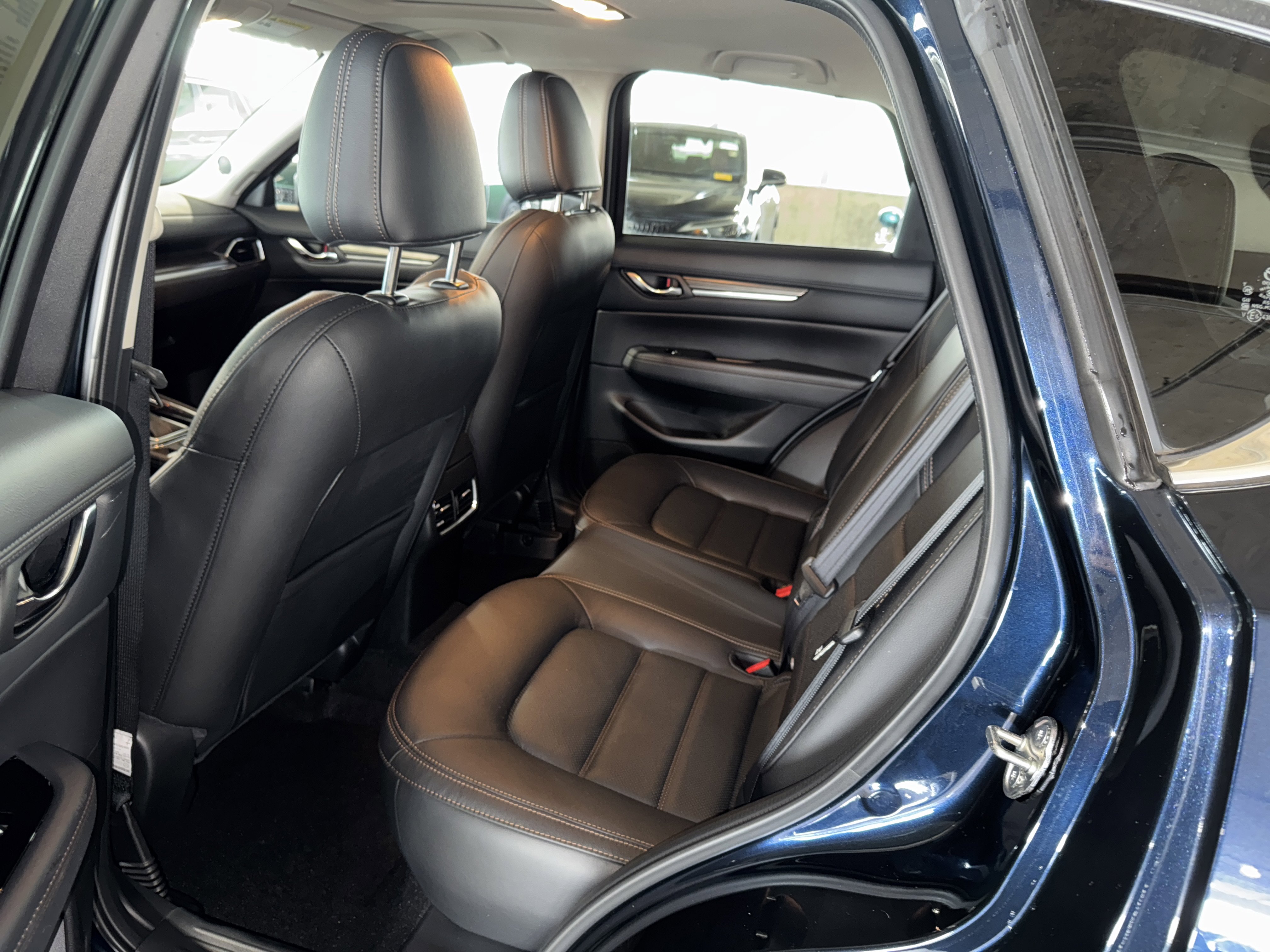 2022 Mazda CX-5 2.5 Premium Plus photo 4