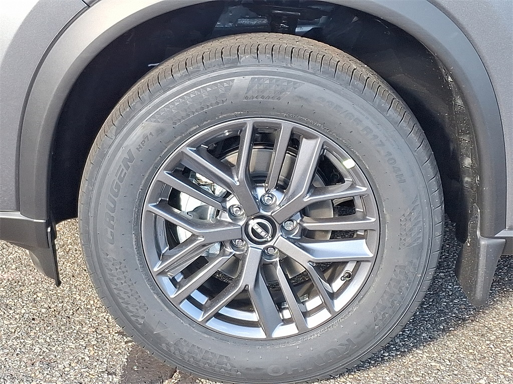2025 Nissan Rogue S photo 6