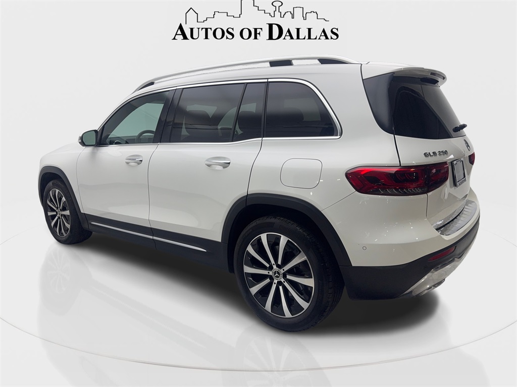 2022 Mercedes Benz GLB 250 photo 4