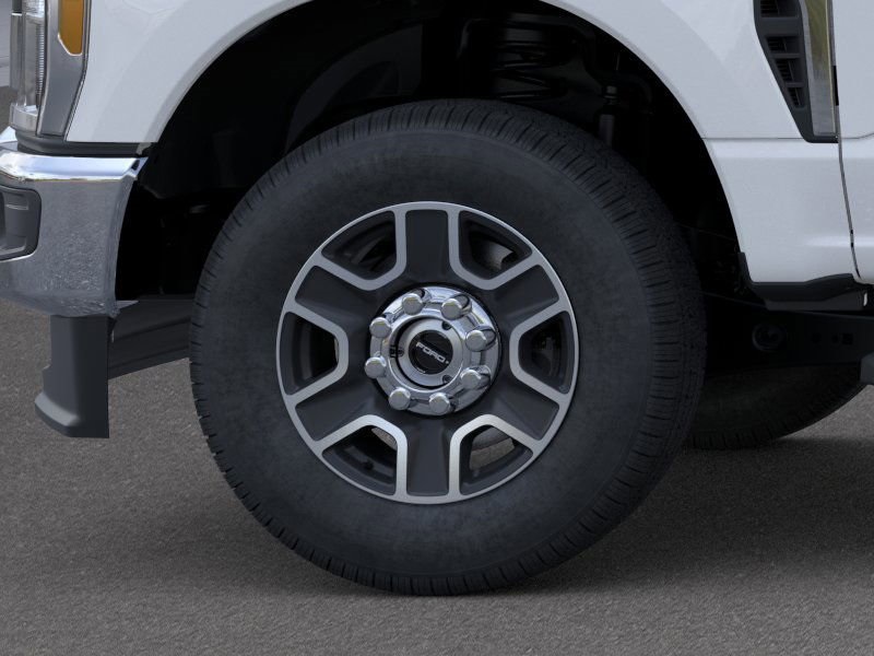 2025 Ford F-350 XLT photo 18