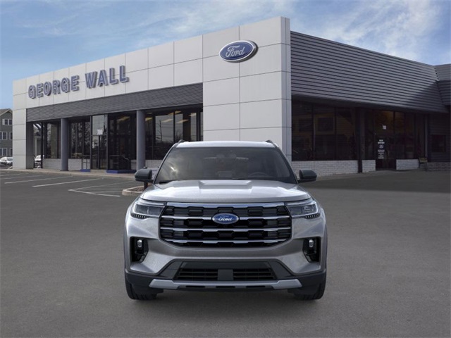 2025 Ford Explorer photo 4