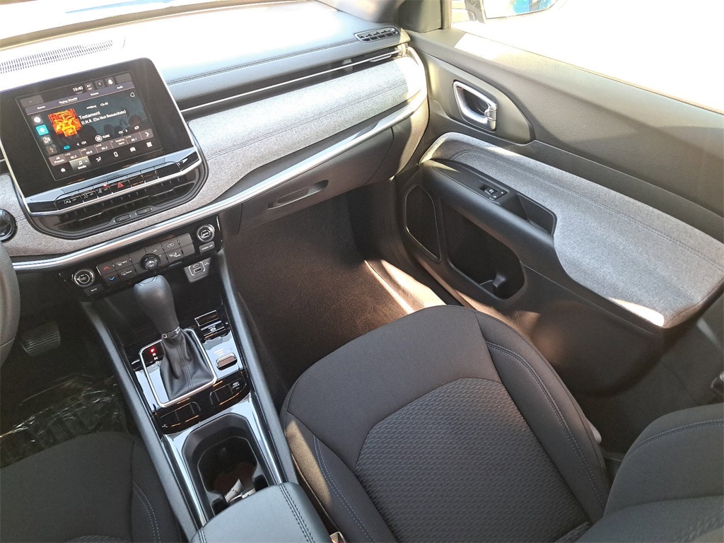 2025 Jeep Compass Sport photo 15