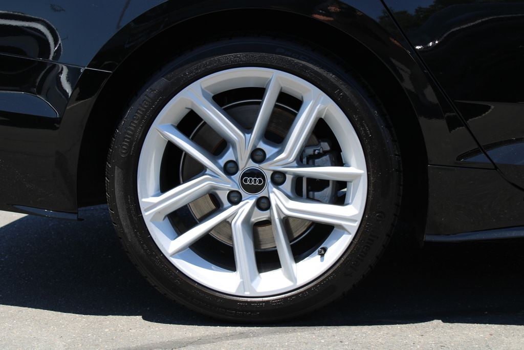 2023 Audi A5 45 S line Premium Plus photo 8