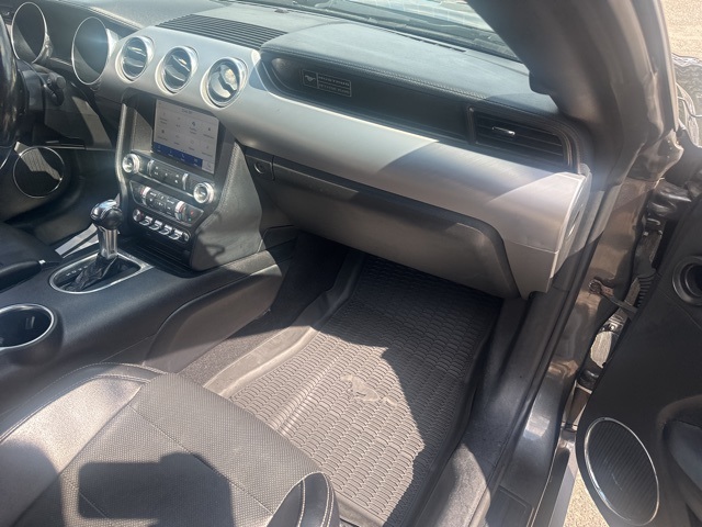 2020 Ford Mustang EcoBoost Premium photo 36