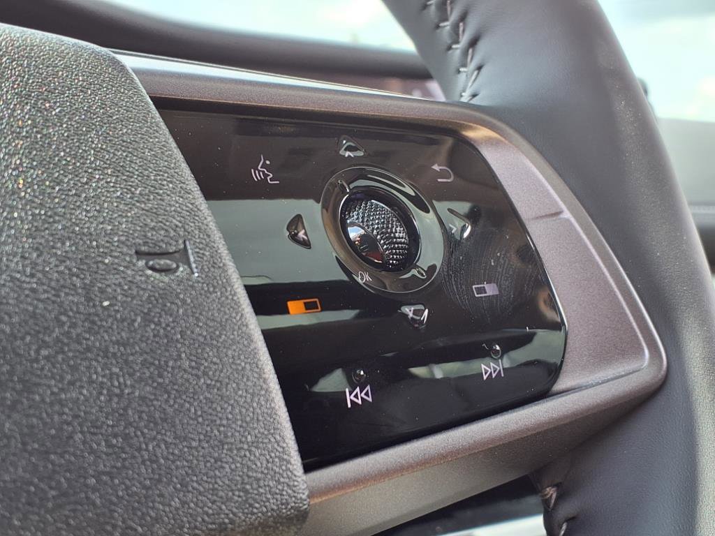 2025 Nissan Murano SL photo 18
