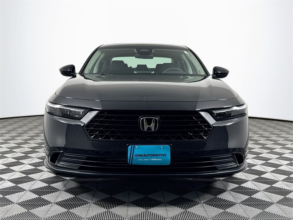 2025 Honda Accord SE photo 3