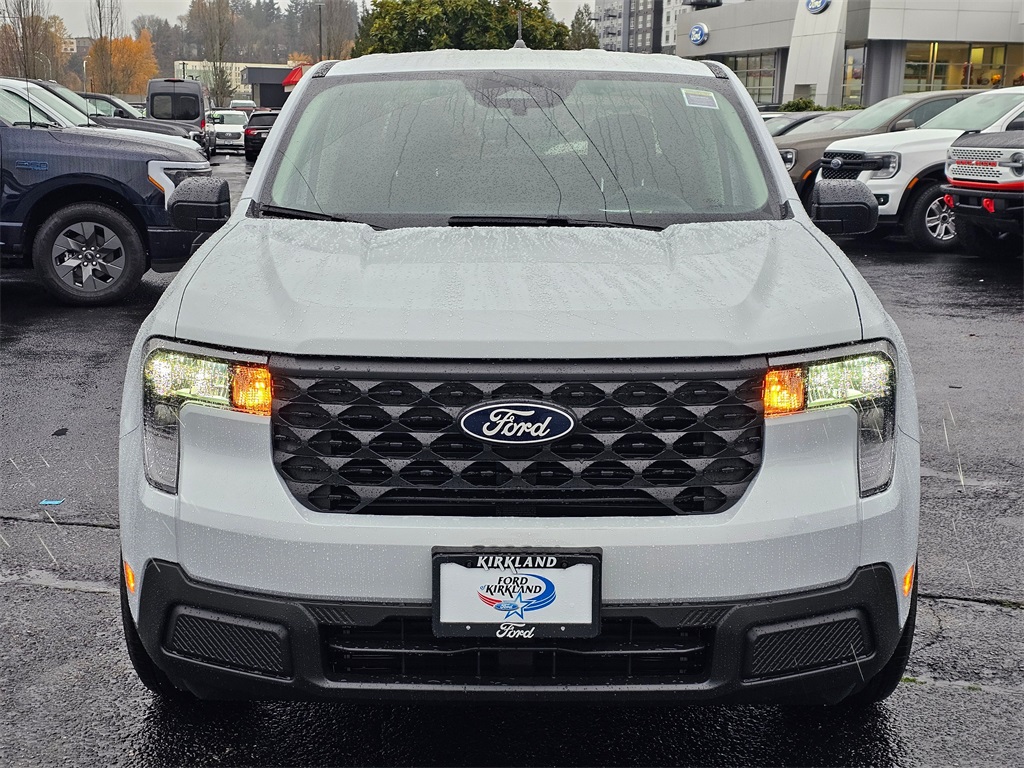 2025 Ford Maverick XL photo 2