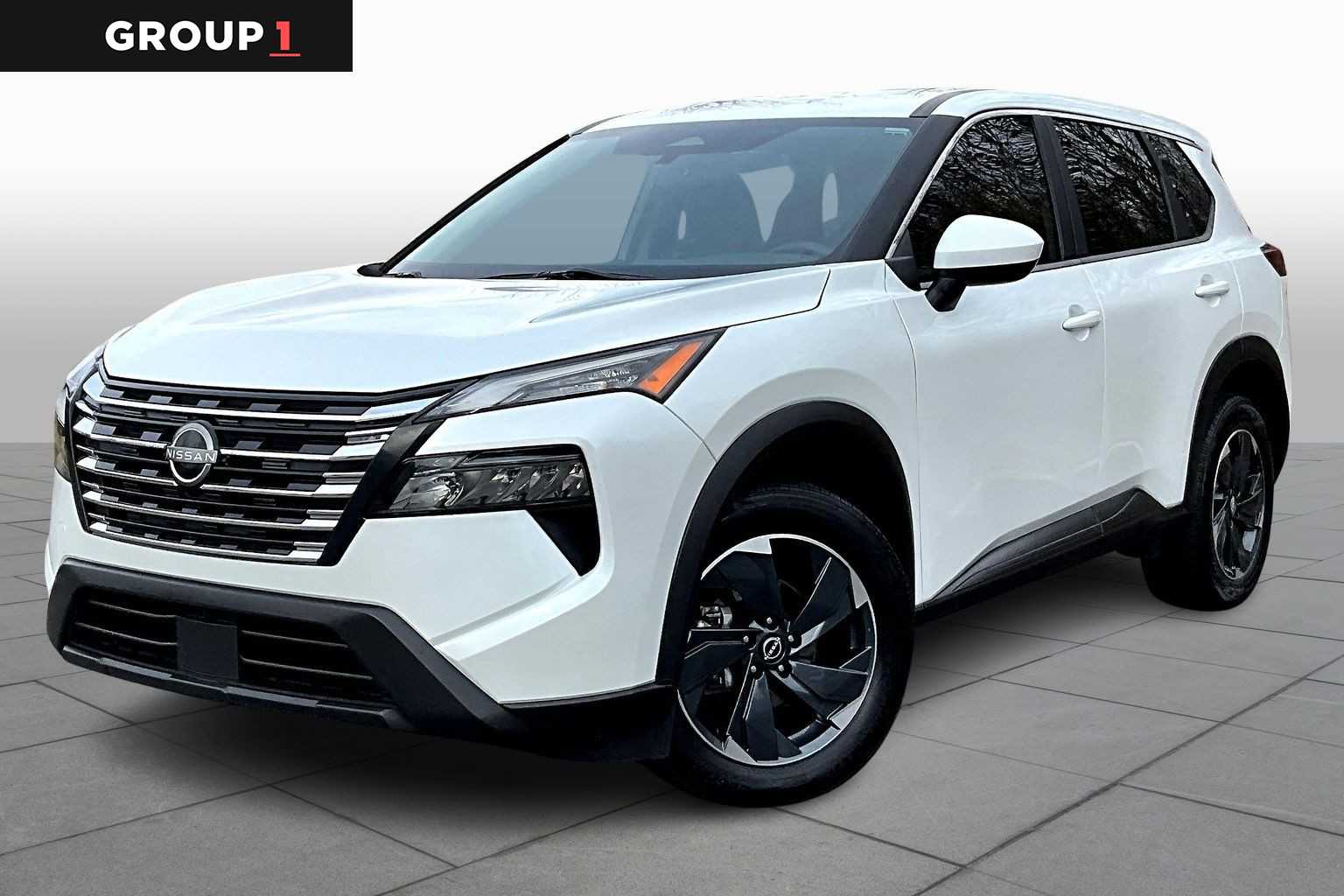 2024 Nissan Rogue SV's photo