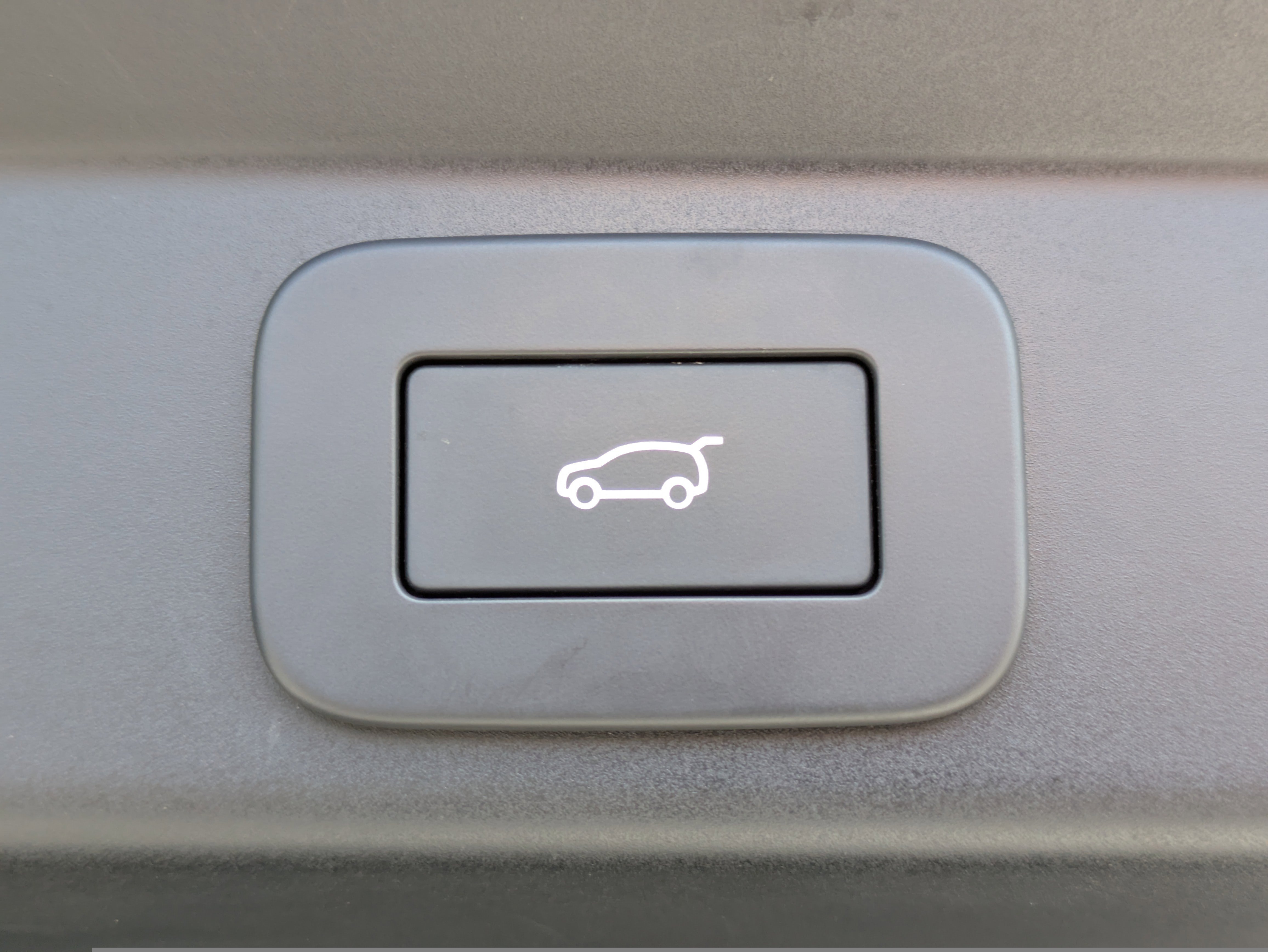 2024 Land Rover Range Rover Sport SE photo 2