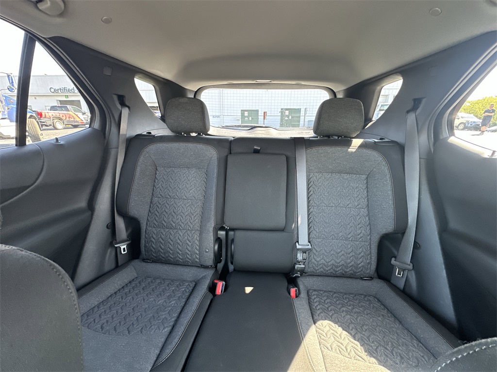 2022 CHEVROLET EQUINOX - Image 17