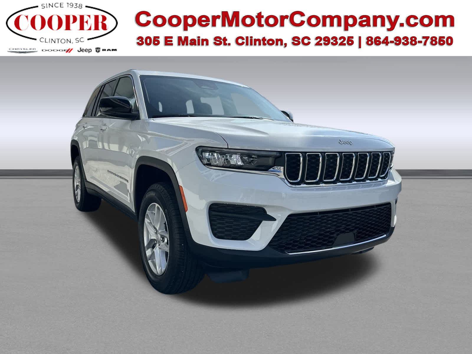 2025 Jeep Grand Cherokee Laredo's photo