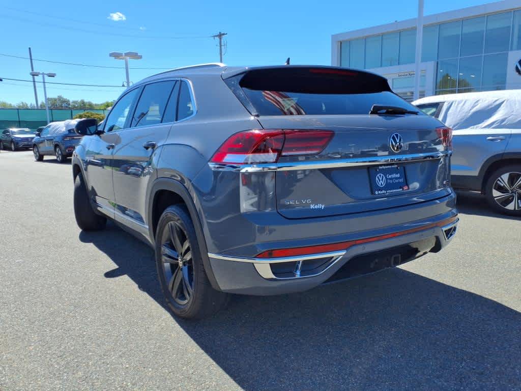 2022 Volkswagen Atlas Cross Sport V6 SEL R-Line photo 6