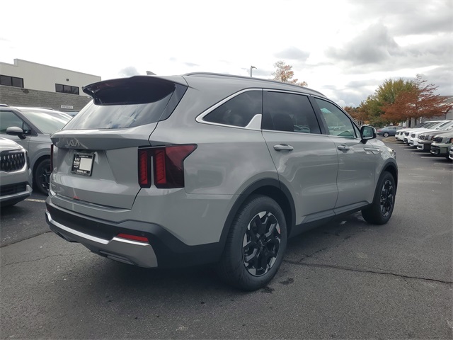 2026 Kia Sorento S photo 4