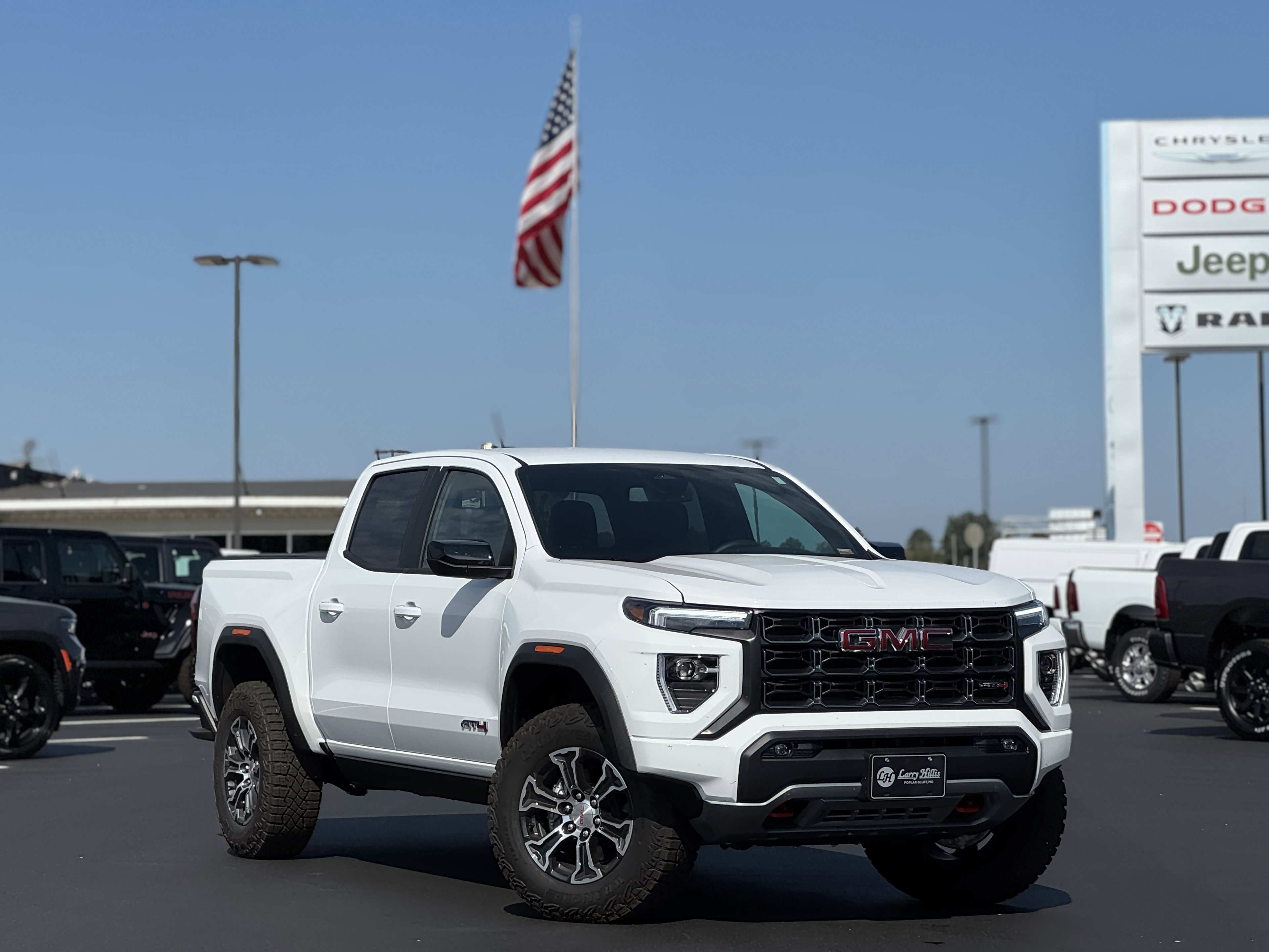 2024 GMC Canyon AT4's photo