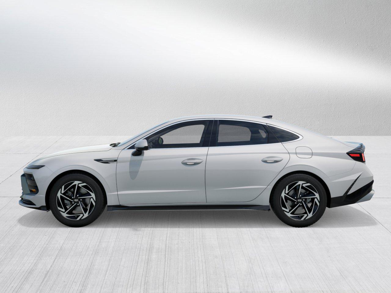 2026 Hyundai Sonata SEL Sport photo 3