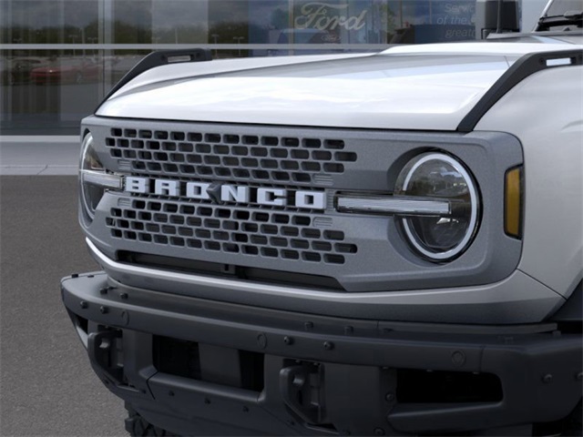 2024 Ford Bronco Badlands photo 19