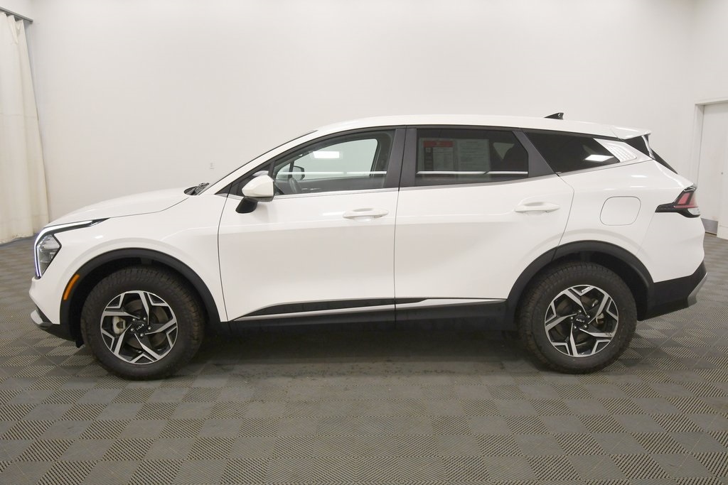 2023 Kia Sportage LX photo 4