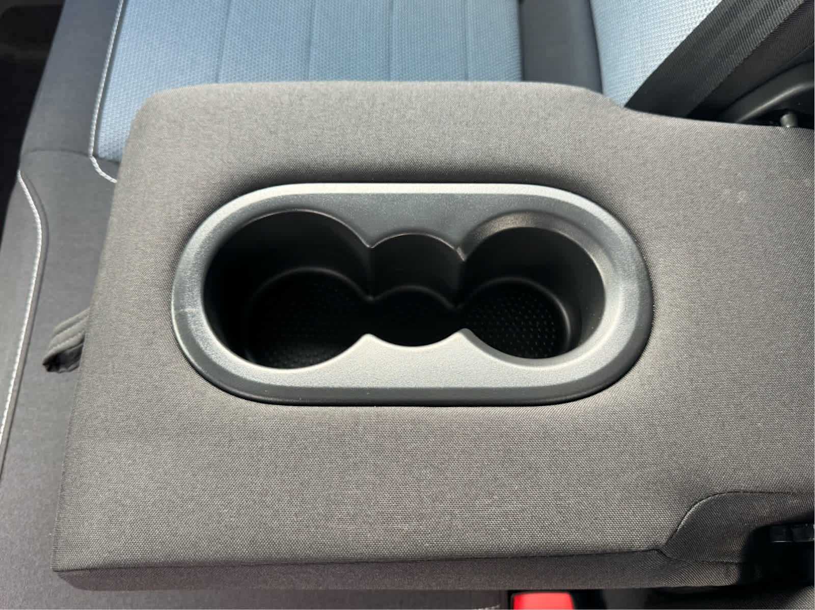 2025 Volkswagen Taos S photo 28