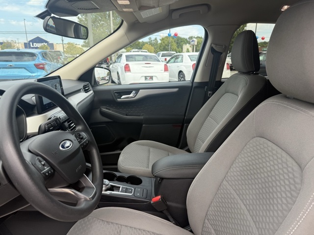 2020 Ford Escape SE photo 12