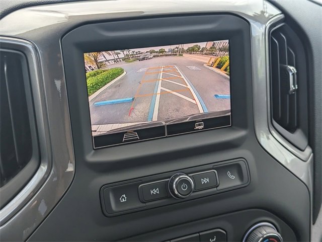 2026 Chevrolet Silverado Custom photo 7