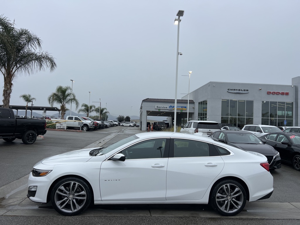 2023 Chevrolet Malibu 1LT photo 4