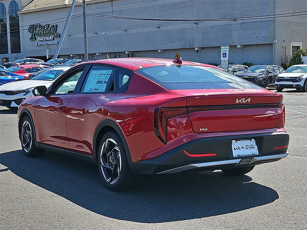 2025 Kia K4 EX photo 4