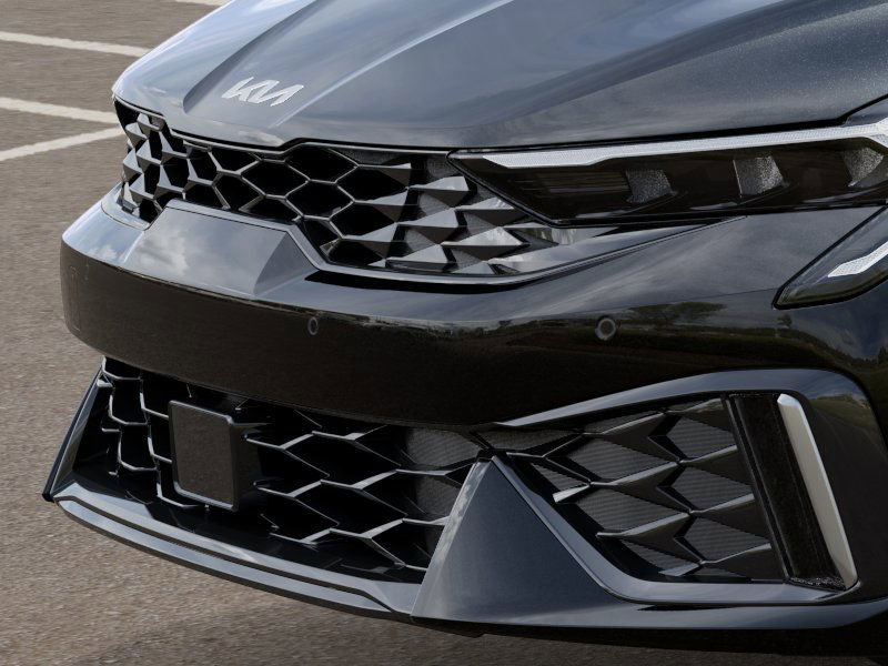 2026 Kia K5 GT-Line photo 9