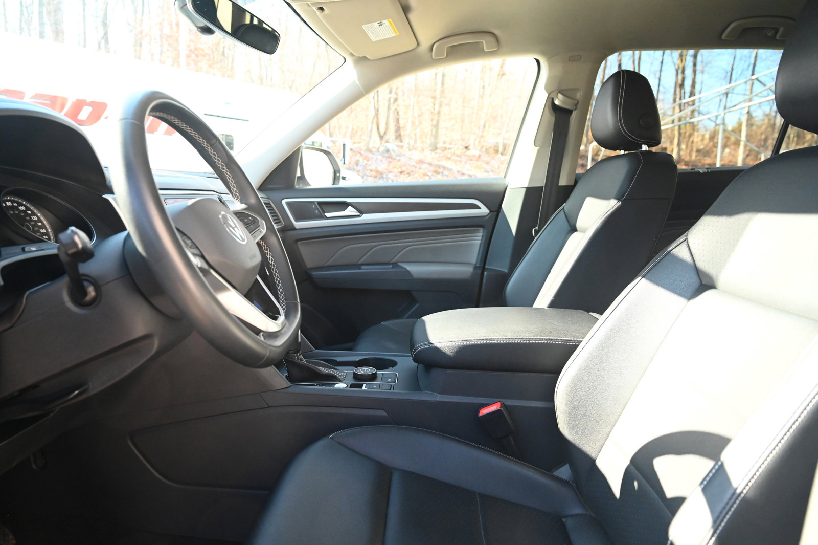 2021 Volkswagen Atlas SE Technology photo 25