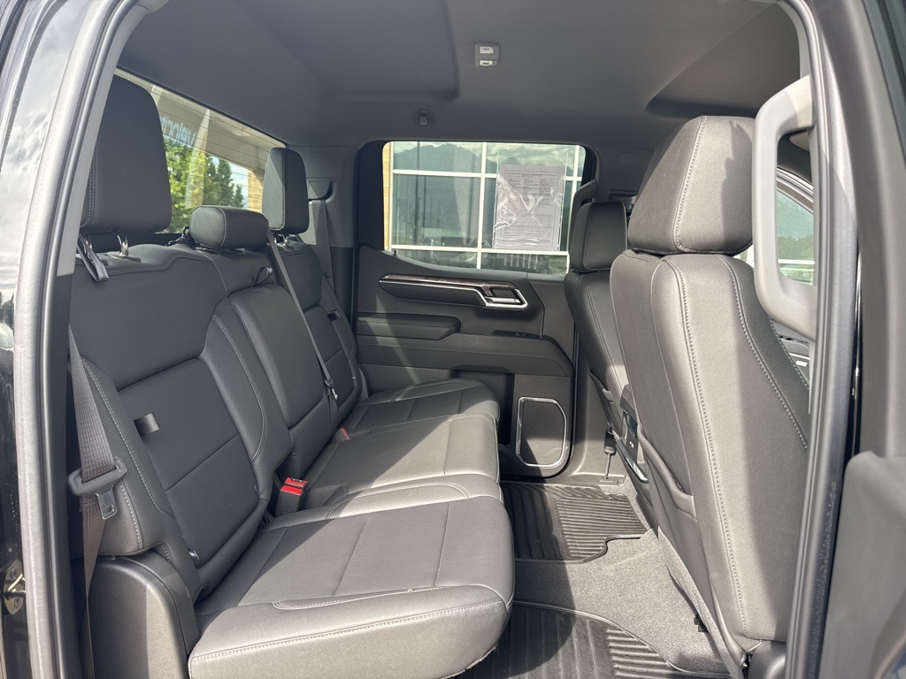 2023 Chevrolet Silverado 1500 LTZ photo 25