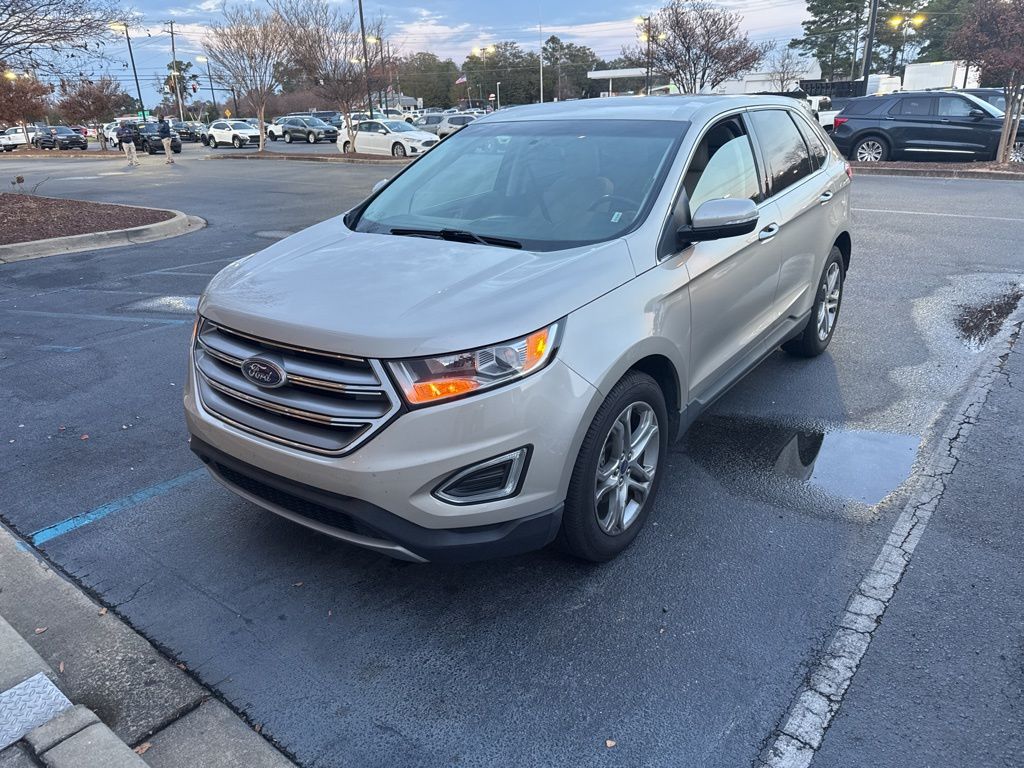 2018 Ford Edge Titanium photo 2