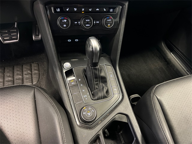 2021 Volkswagen Tiguan SE R-Line Black photo 26
