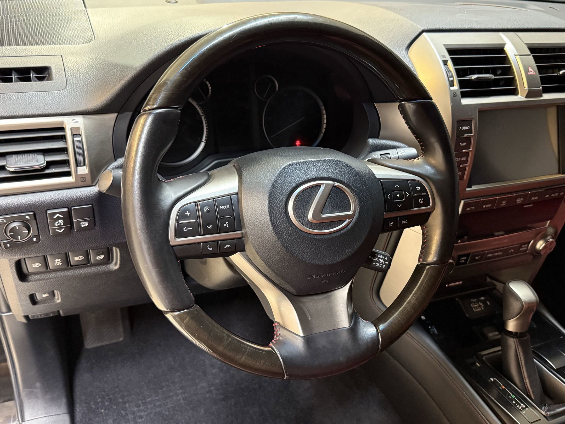2021 Lexus GX 460 Premium photo 4