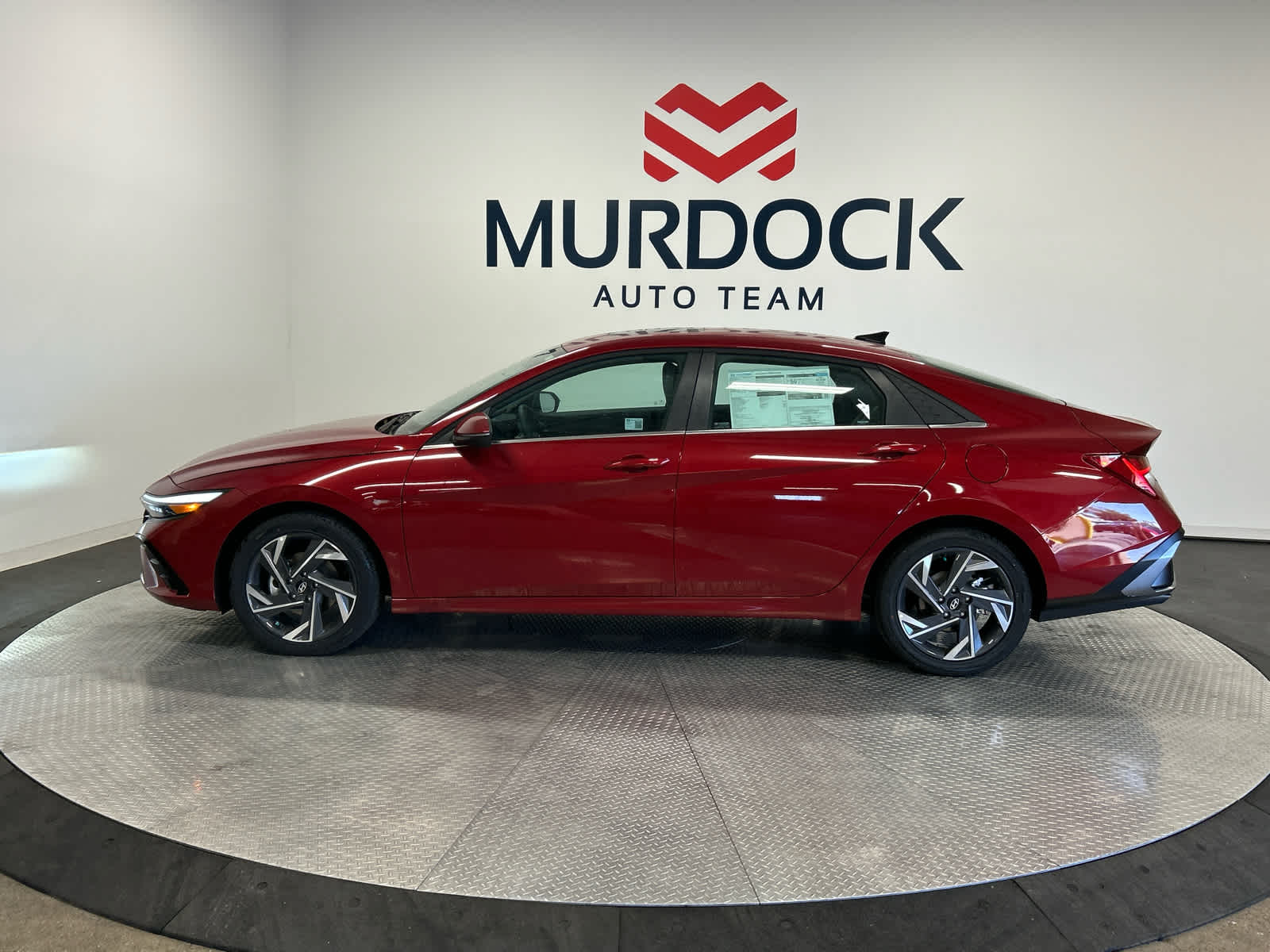 2025 Hyundai Elantra Hybrid Limited photo 2