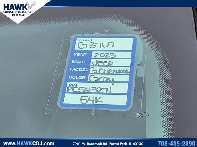 2023 JEEP GRAND CHEROKEE - Image 32