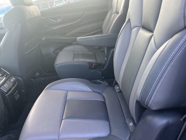 2022 Subaru Ascent Onyx Edition photo 8
