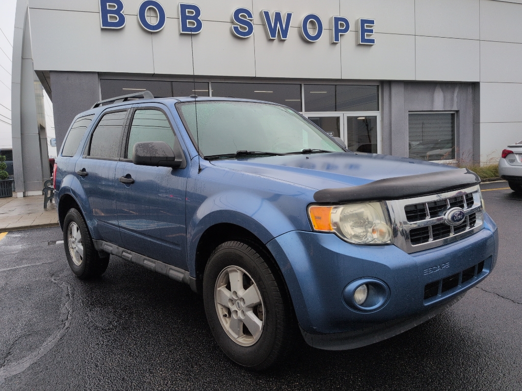 Used 2010 Ford Escape XLT with VIN 1FMCU0D75AKD10493 for sale in Elizabethtown, KY