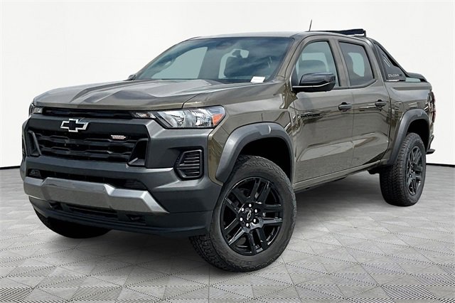 2025 Chevrolet Colorado Trail Boss photo 3