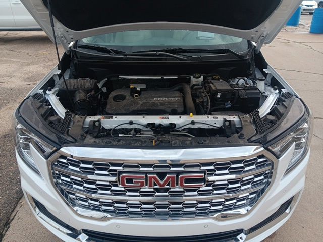 2022 Gmc Terrain Denali photo 24