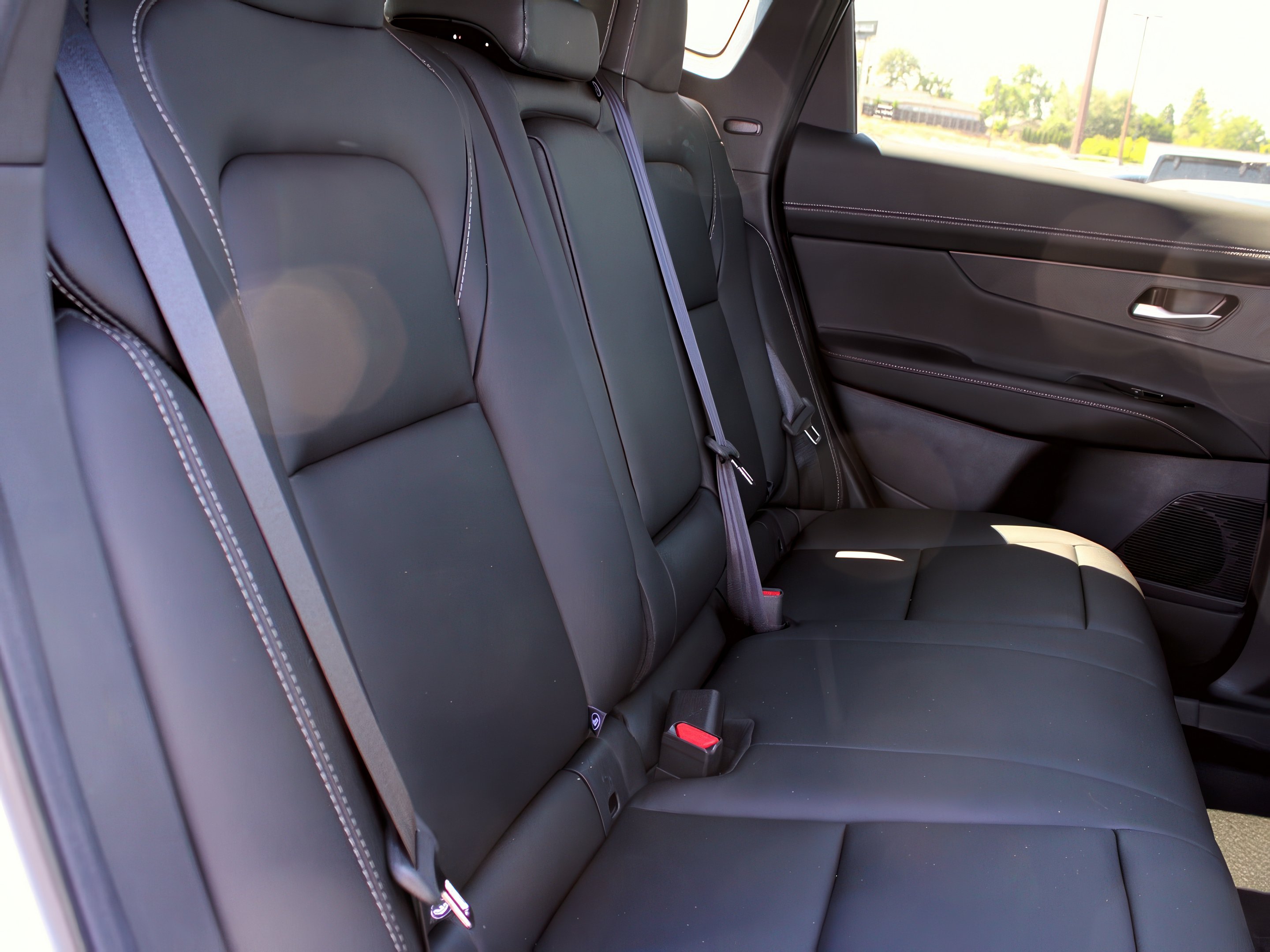 2025 Nissan Murano SL photo 25