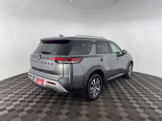 2022 Nissan Pathfinder SL photo 8