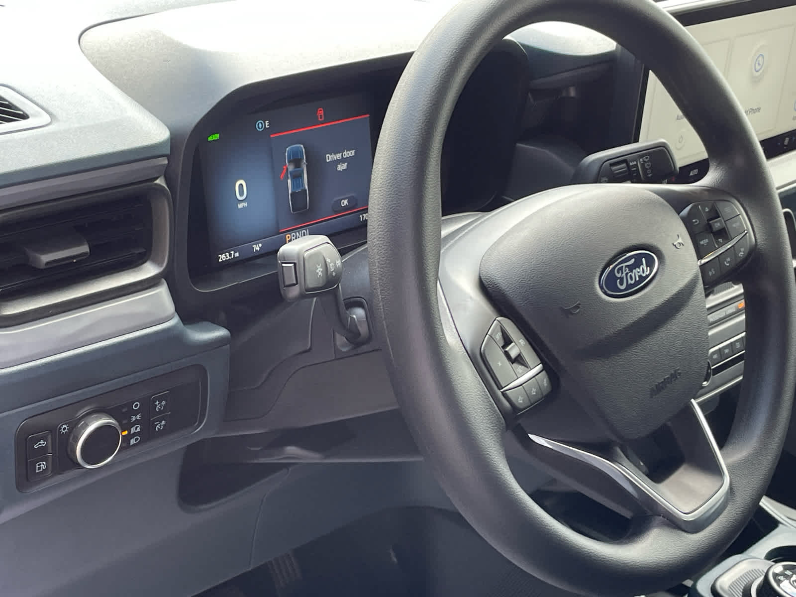 2025 Ford Maverick XL photo 10