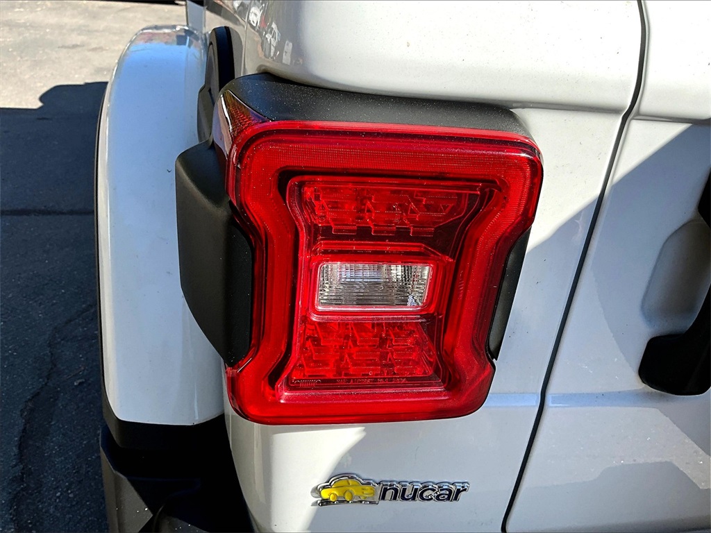 2021 Jeep Wrangler Unlimited Rubicon photo 32