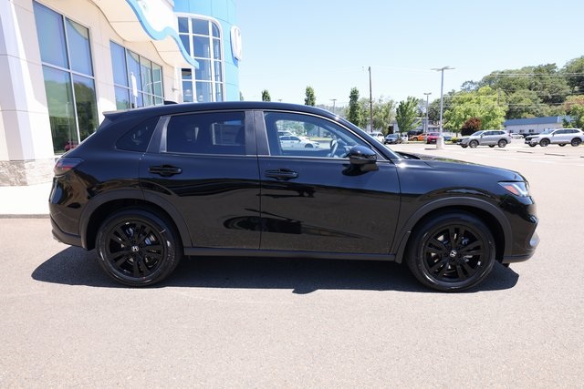 2026 Honda HR-V Sport photo 2