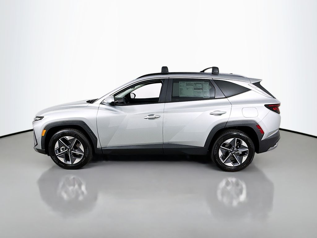 2026 Hyundai Tucson SEL photo 2