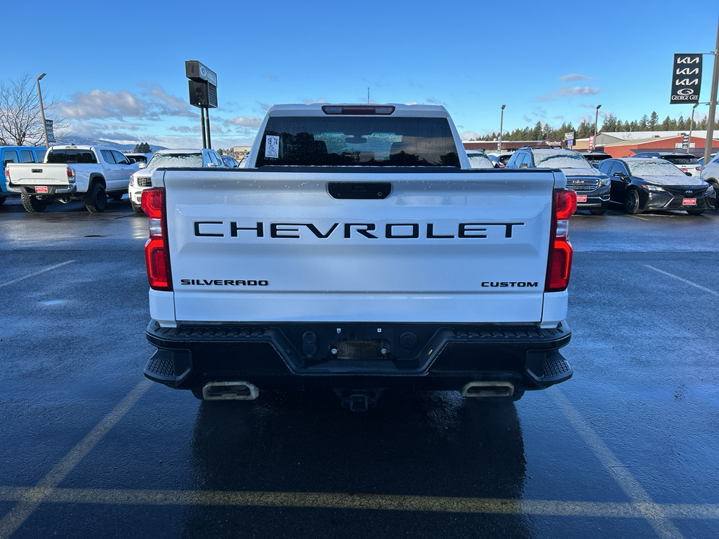2021 Chevrolet Silverado 1500 Custom Trail Boss photo 3