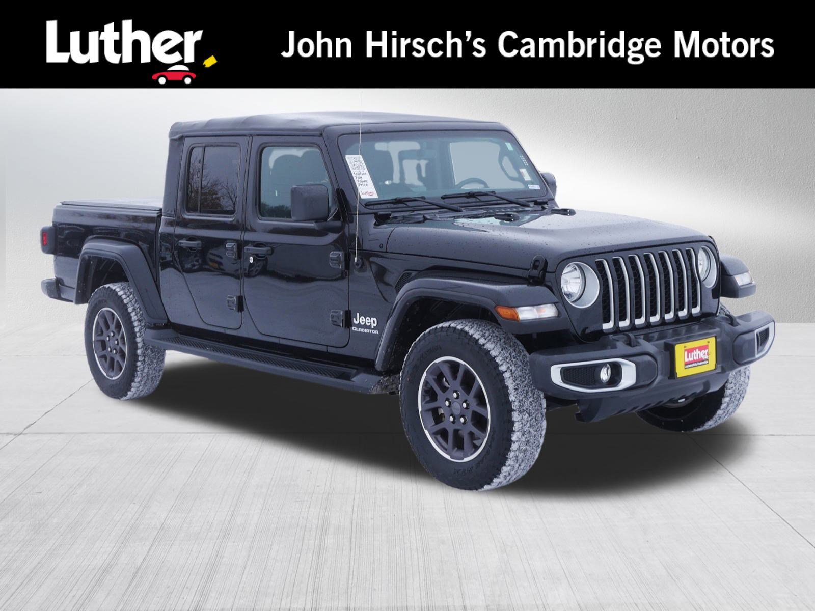 2022 Jeep Gladiator Overland's photo