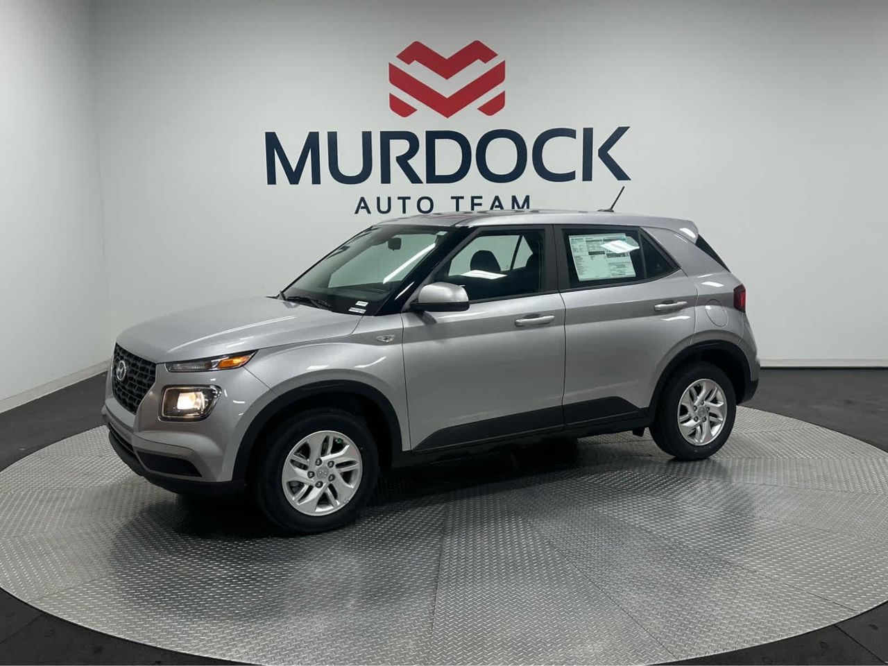 2026 Hyundai Venue SE's photo