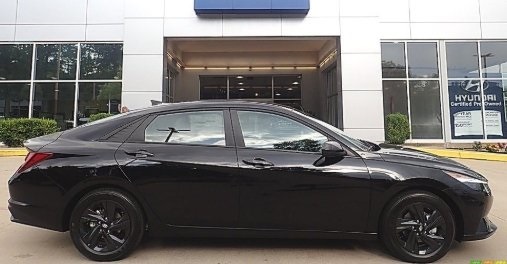 2023 Hyundai Elantra SEL's photo