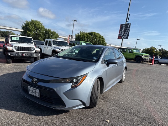 2024 Toyota Corolla LE photo 16